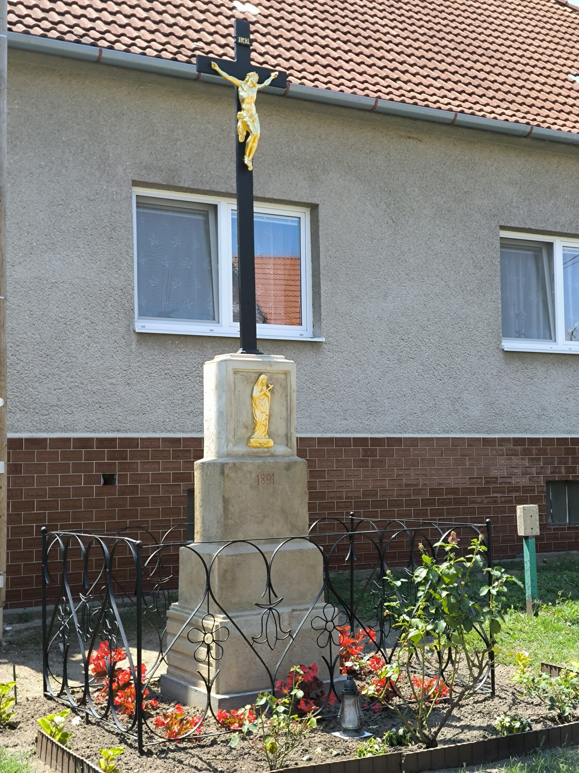 Kříž v ulici Řádky Ratíškovice