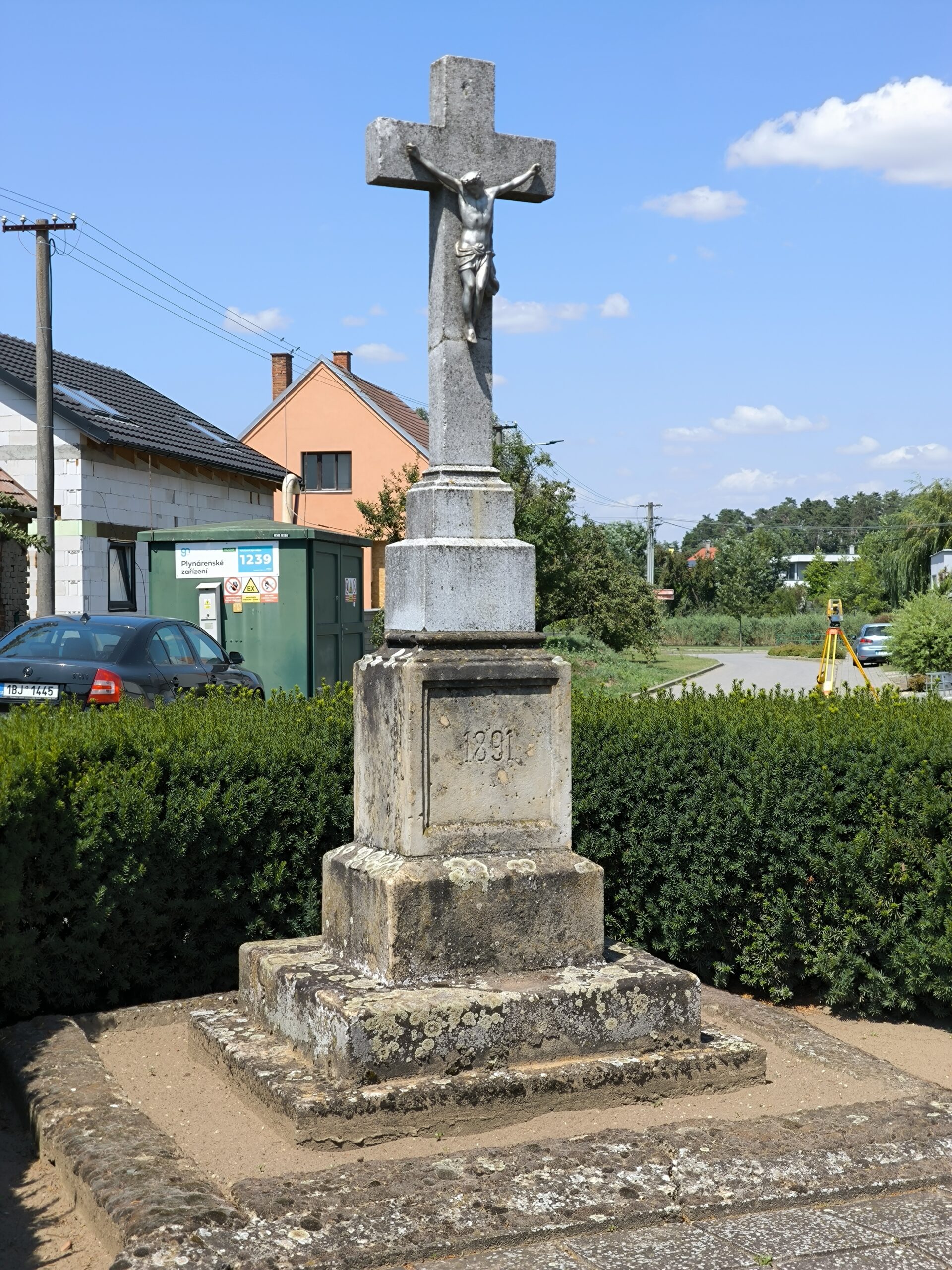 Kříž u jezérka Ratíškovice
