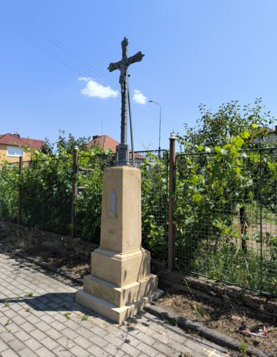 Kříž u staré školky Ratíškovice